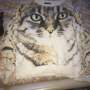 cat eye pullover